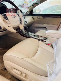 تۆیۆتا ئەڤەلۆن